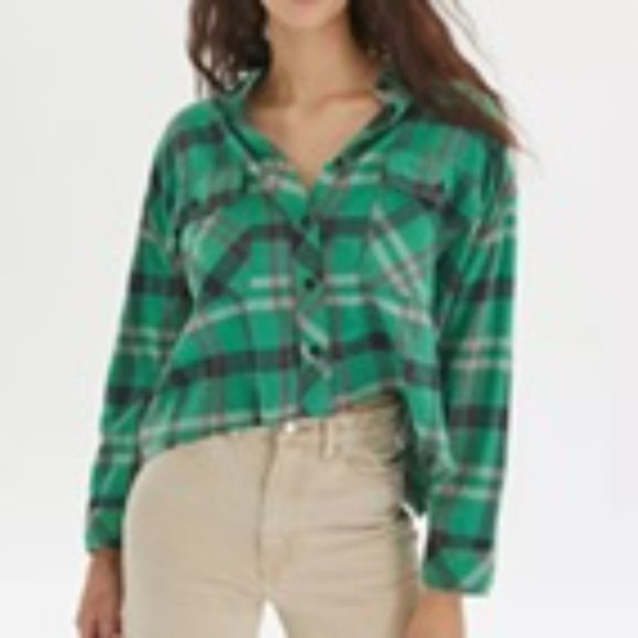NWT Urban Outfitters BDG Green Rayne Boxy Raw Hem Cropped Shirt Sz S - Picture 1 of 9
